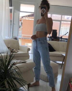 Selin Dumlugöl Instagram - Kendimi kendime şikayet ediyorum 2