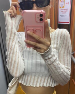 Selin Dumlugöl Instagram - Kendimi kendime şikayet ediyorum ~ 3