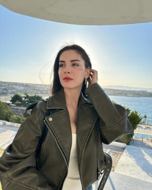 Selin Türkmen Instagram - 🌞🫂