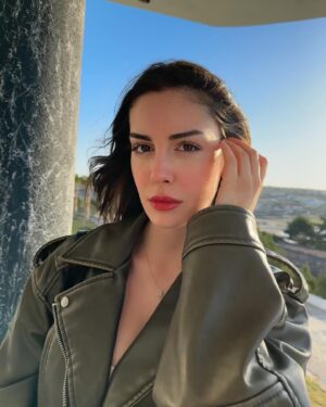 Selin Türkmen Instagram - 🌞🫂