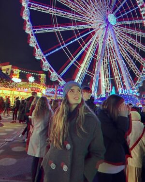 Selin Demiratar Instagram - 
