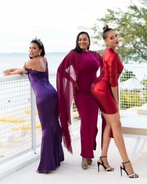 Selita Ebanks Instagram - Happy Hump day! From the Skittles band #tastetherainbow #family❤️ #Caymanians