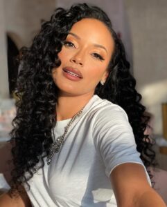 Selita Ebanks Most Liked Photos and Posts