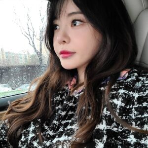 Seo Yu-ri Thumbnail - 2K Likes - Top Liked Instagram Posts and Photos