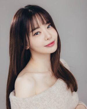 Seo Yu-ri Thumbnail - 2.5K Likes - Top Liked Instagram Posts and Photos