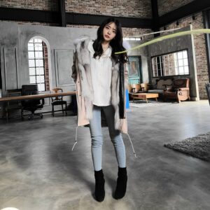 Seo Yu-ri Thumbnail - 2.6K Likes - Top Liked Instagram Posts and Photos