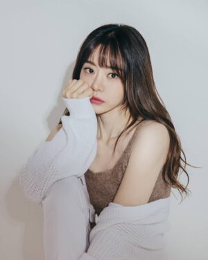 Seo Yu-ri Thumbnail - 2.5K Likes - Top Liked Instagram Posts and Photos