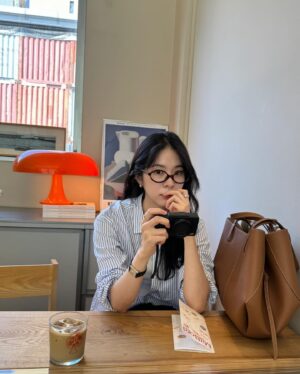 Seo Eun-soo Instagram - 여름일기 🛼🩵🤎🫧