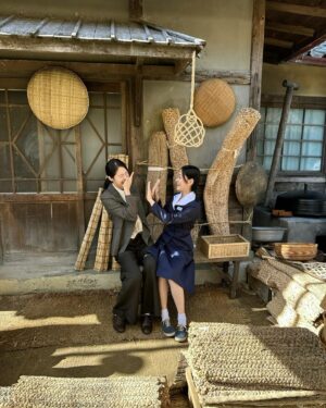 Seo Eun-soo Instagram - 오늘이 막방이라니..🥲
잠시후 9시50분 수사반장 1958 마지막회가 방송됩니다 :)
혜주 안녕 ! 🤎💛