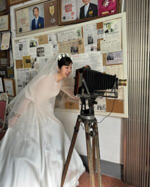 Seo Eun-soo Instagram - 오늘밤 9시 50분! 벌써 6화라니..🥲
6화도 사랑 혜주-세요..👰🏻‍♀️🤵🏻🤍