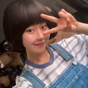 Seo Hye-won Instagram - 현주의 변천사🕒
#선재업고튀어 #lovelyrunner#현주#서혜원