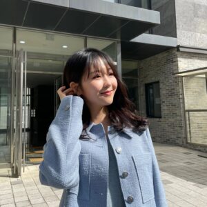 Seo Hye-won Instagram - 현주🩵
#선재업고튀어 #lovelyrunner 
#서혜원 #이현주
@tvn_drama @tving.official