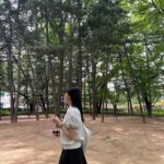 Seo Ji-hye Instagram - 초여름의 마음으로📮