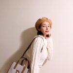 Seo Yu-na Instagram - _ #협찬 남은 2022 도 행복하게 보내기 ❄️, #MLBCREW #MLB베레모 #MLB캔버스백 @mlbcrew.official @mlbkorea