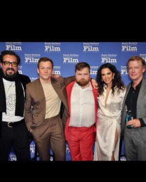 Sepideh Moafi Instagram - With @appletv #BlackBird fam @officialsbiff Thank you for the warm welcome & lovely panel @sbfilmgeek 🖤🦅

👗 @sarahslutsky 
💄 @danadelaney 
💁🏽‍♀️ @rena.calhoun 

👗: @elisabettafranchi
👠: @alexandrebirman
👛: @m2malletier
💎: @tiffanyandco