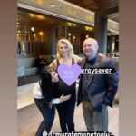 Seray Sever Instagram - Aşklarım @sofiaalyasunbul 🧿🧿🤲🤲💙💙♾️♾️ #twins #twingirls #love #endlesslove #family #anne