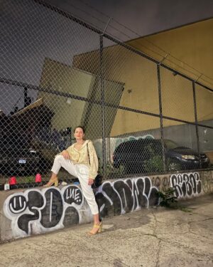 Seren Şirince Instagram - Topsy-turvy