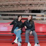 Serena Fang Instagram - New York 🧩 1.布魯克林大橋上的我們 2.7年後，我們都沒有變🍎✨ 3.拍拍觀光客模式 4.下午的光很美 5ㄧ定要買的new balance 馬拉松小熊🐻 6.jack for Halloween 🎃 7.my home in Williamsburg 8.波士頓回憶 9.藍莓覆盆莓草莓富翁 10.從大橋上看著日落西下 #newyork #williamsburg #brooklynbridge