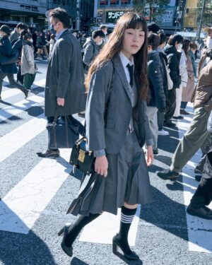 Serena Motola Instagram - thombrowne

Styling @shun_watanabe 
Photography @atsukiito_ 

#thombrownetokyo
#thombrowne
#トムブラウン東京 
#トムブラウン