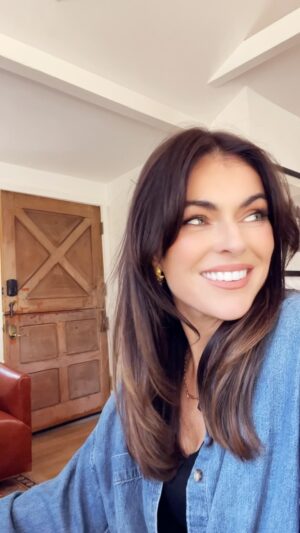 Serinda Swan Instagram - When I see a dog that needs a foster home… @roadogs