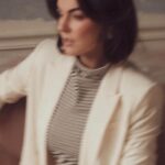 Serinda Swan Instagram – “It was a year of pushing past a bad belief system that I wasn’t good enough. Then in about a year, I started booking some great roles.”

❤️ LINK IN BIO

Photography by @ace_creativestudio for @roseandivyjournal

Wearing vintage @oscardelarenta 
Suit and top @jcrew 
Hair @patrickkylehair 
Makeup @jentioseco