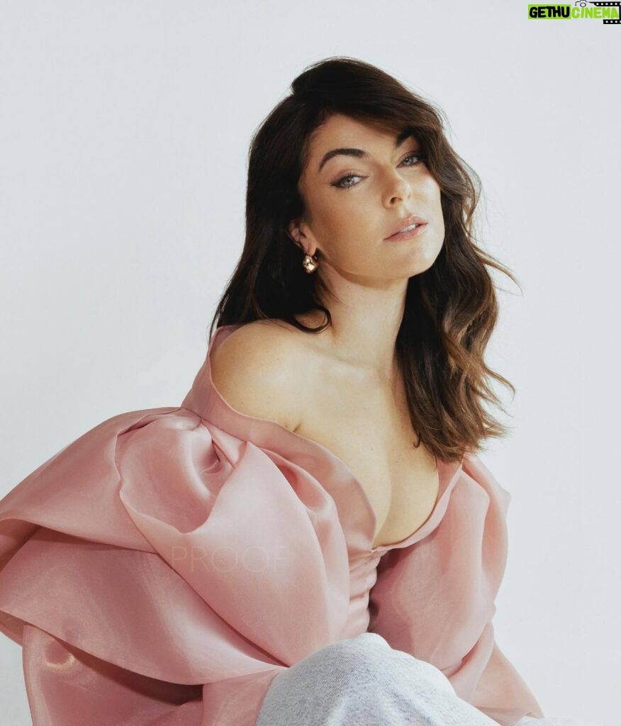 Serinda Swan Instagram - “There’s a lot of really great projects that my team are talking to me about right now. Projects that I dreamed about being in since I was a kid.” Check out my new article in @newbeauty this month ❤️ Photography: Valerie Burke @burkephotography Styling: Sofia Popkova @stylebysofiapopkova Makeup Hair: Marlena Von Kazmier @marlenavonkazmier_mua Styling Asst: Anastasia Buriak, Oksana Masalyko Pink Corset Bodysuit: Charles & Ron @charlesandron Jeans: Triarchy @triarchy