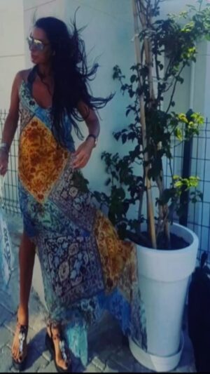 Serpil Çakmaklı Instagram - Herkes kendi yüreğinde yaşar mevsimi .Ne senin kışın başkasını üşütür ,Nede başkasının yazı seni ısıtır. Herkes kendi yaşadığı hayatı bilir .Herkes seni anlıyorum der Ama anladıkları dıştan gördüğü kadardır .#serpilçakmaklı #mutlusabahlar #günaydın #reels #keşfetteyiz #mutluhaftalar#gun #eskişehir #istanbul🇹🇷 #izmir #antalya#mutlupazarlar☺️🌞 #pazartesi#deniz #mutluluk #yalnızlık #huzur #instgram#iyiakşamlar#hayat