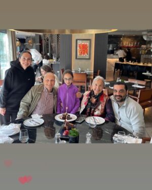 Serpil Tamur Instagram - Zenzibar dogum günü yemegi ,canım ailem