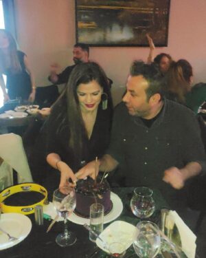 Sevil Uyar Instagram - 🎂🙏🏻🎉🧿🥰❤️ #love #5mayıs #happybirthday #hıdırellez #sevlev #boğa