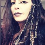 Sevil Akı Saner Instagram - "İnsanlar ölünce kıyamet kopmuyor,insanlar bir ölünün yanından öylece geçip gitmeye başlayınca kıyamet kopuyor."#çemberinanası #semiramis #babil @burcakcollu #tiyatro #tiyatroaşktır #tiyatroiyileştirir @kumbaraci50