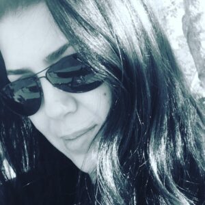 Sevinç Gürşen Kıranlı Instagram - “Her olanı hayır bil  Her geceyi Kadir bil  Her geleni Hızır bil “ Hz. Mevlana