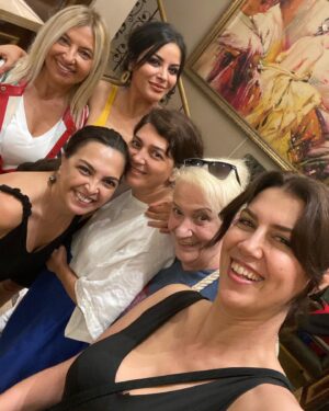 Sevinç Gürşen Kıranlı Instagram - Canlarım❤️❤️❤️❤️❤️çok özlemiştik , iyi geldi 🥰🥰🥰🧿🧿🧿🧿🧿🧿