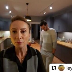 Sezin Bozacı Instagram - 2. Sezon 31 Aralık’ta başlıyor… 🎉🎈🎊 #Repost @leylailemecnun with @make_repost
・・・
“Kaçalım mı buradan?”

#LeylaileMecnun yeni sezonunun ilk bölümüyle 31 Aralık’ta #EXXEN’de

exxen.com’a gir, üye ol ve hemen izle 💛
@atayaliko @enistesigelmis @sonantosman @ahmetmumtaztaylanofficial @mcengizbozkurt @deniz.isin @aksakburak @onurunlutheofficial @exxen