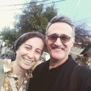Sezin Bozacı Instagram - #aşkağlatır 5. Bölüm bu akşam 20:00’da @showtv ‘de  #yengecilik #dayıcılık ;) #bartuben