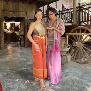 Shafina Shah Instagram - No filter, no edit. Just sunkissed 😌.
Loved wearing the traditional  Cambodia wear by @nobdane 😍
How beautiful 🥰😍.
.
.
.
#angkorwat #cambodia #righthererightnowincambodia #misspakistan #shafinashah #shafinapatelshah #missmissions #pakistanimodel #indianmodel #positivevibesonly #sunkissed💋 #traveling #pageantlife #besutyqueen #rusticstyle #goldenlove 
#halalbeats #universalwoman