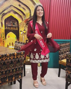 Shafina Shah Instagram - 📍🇵🇰 Islamabad. A lovely networking evening at Rawayat
.
.
.
#islamabad #misspakistan #missglobal #misscongeniality #misspakistanworld #mspakistanworld #bollywoodactress #pakistanimodel #patel #shah #deisgirl #pehlebhimain #animal #clefthospital #maroon