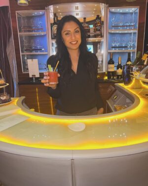 Shafina Shah Instagram - Editing because insta didn’t know this is a non alcoholic drink, is that reason for the risk of this post? #gotawarning 🤷🏻‍♀️

I couldn’t decide on which pic to post so here’s as many as I could ☺️. This was a fun experience at the Business Class Lounge upstairs on the ✈️ with the @emirates crew. Great conversations. ❤️🙏🏽 Thank you 🫶🏽🫶🏽🫶🏽😌

Truly grateful for the people we get to meet along our travels. Alhamdulillah for all the blessings. Trust me life wasn’t always this way and I know it won’t always be. I know it’s nothing if I compare this to someone else who’s “got it better”

There will always be struggle in life. They help us appreciate the good times even more so.
No one’s life is perfect, it’s about choosing to make the most of it all. 

I spent so much time stressing in the past, worried about all sorts.
I’ve learned to let go of that and just be. Be myself, and let life be. We can’t be everywhere, we just have to make choices and decisions and be good with the ones we make. 

It’s always helpful to get the guidance from your creator. Ask to be helped to make the better decision. 
Have a sense of direction and just go with it.
Get clearer on who you are. 

It will be bumpy ride, but it will also get better InshaAllah. 
A reminder let’s not compare where we are now to someone else who’s again “got it better”
Everyone has their timing. ❤️🙏🏽 

The secret is to never give up, always be grateful for where you are (because someone has it worse than you) we are all blessed some way and always have faith, hope Alhamdulillah for everything 🙏🏽❤️x

I know, this was just a post about the virgin Bloody Mary 🍸 …
And then my thoughts came out 🙏🏽 it happens, it’s part of me and I love this part when I get to speak how I am truly feeling in that moment and not having to try to be anything else except me. 
.
.
If you got this far, thank you for reading.  Sending love and positive vibes 🫶🏽🫰🏽
.
.
.
#shafinashah #shafinapatelshah #missmissions #beyourself #emirates #businessclasslounge #businessclassflyer #businessclass #virginmary #bloodymary #tomatojuice🍅 #beautyqueen #dubai #cambodiatravel #motivationalspeaker #bereal #itsmyinstagram