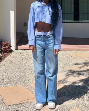 Shahadi Wright Joseph Instagram - thank you for all of the wonderful birthday wishes, everyone. feeling extremely loved and grateful 💐

enjoy the messy post sleepover fit