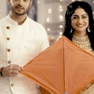 Shaily Priya Instagram - #HappyMakarSankranti : #ShemarooUmang के पावर कपल श्रद्धा-अभय की ओर से #MakarSankranti की ढेर सारी शुभकामनायें 🪁

@shailypriya @abhishek_pathania1356 @rstfofficial
 

#MakarSankrant #MakarSankranti #ShemarooUmang #KismatKiLakiroSe #makarsankranti2023  #AbhayShraddha