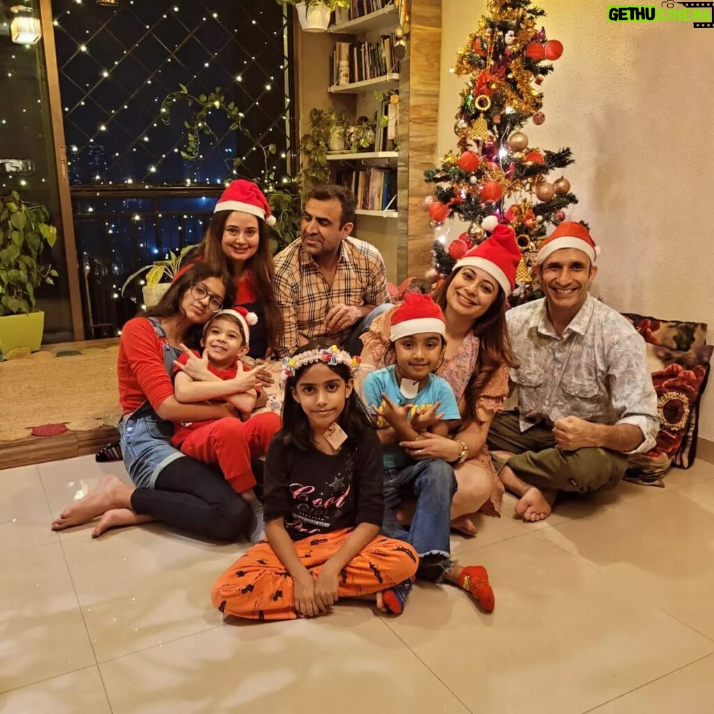 Shalini Kapoor Instagram - Christmas 23'