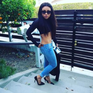 Shalita Grant Instagram - 🎶 Killing someone’s vibe, should be a f*cking crime 🎶
.
.
#flashbackfriday❤️ 
.
.
What’s your vibe this weekend? Mine: Encore Los Angeles Lockdown featuring comfy clothes and 4/20 sessions in the backyard.
.
.
🎶 So back to what I was saying...(money make the world go round money make the world go round)🎶 
-Rae Sremmurd
.
.
#happinessisastateofmind #Inspiredaction
#releaseyourself #loveandlive #spreadlovenothate #livewithpurpose #youarepowerful #choosetobehappy #focusonthegood #youareamazing #lightworkers #awakening #igotyou #theinvisiblefemme #gaygirlgang #blacklesbians #imhereforyou #getoutofyourownway #trapguru