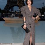 Shalom Harlow Instagram - A stunningly chic collection for @ysl by @anthonyvacarello Merci for having me everyone @ysl especially @anthonyvacarello and @emmanueltomasini And thank you Paris Glam @lesliethibaud @tiinaroivainen @mr.levvis 📸 @ritz   #ysl #pfw #paris #toureffeil