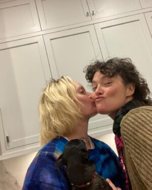 Shalom Harlow Instagram - Happiest Birthday my sweet solid sister @ambervalletta Through sick and sin I love my my monkey twin. You’re my favorite play mate and my always soul mate. I’m yours forever 🫶🏻❤️🫶🏻