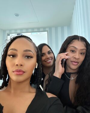 Shamari DeVoe Instagram - Three girls.  One birthday girl. 🎉 🎈 🎊 One world… so we are traveling it!  Bonjour from 🇫🇷 💋