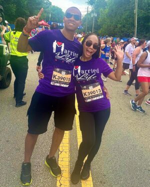 Shamari DeVoe Instagram - Perfect timing at the #PeachtreeRoadRace today running to keep families together! Happy 4th! 
#Married4Life #Married4LifeWalk #DeVoeted 🏃🏾‍♀️😅