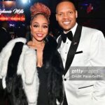 Shamari DeVoe Instagram - Empowering education at the Mayors Ball and supporting the @UNCF with a $10,000 contribution on behalf of our family. Giving back never looked so good! 📚✨ #UNCFMayorsBallATL23 #EducationForAll #UnitedNegroCollegeFund #DeVoeted