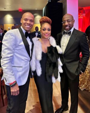 Shamari DeVoe Instagram - Empowering education at the Mayors Ball and supporting the @UNCF with a $10,000 contribution on behalf of our family. Giving back never looked so good! 📚✨ #UNCFMayorsBallATL23 #EducationForAll #UnitedNegroCollegeFund #DeVoeted