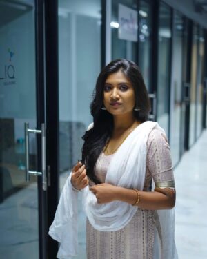 Shamni Mahe Instagram - Series ‘KALAI’  from kanni raasi…
 
This whole look has my heart. We’ve been waiting to show this to you guy’s since a long time. I had a thought of doing some homework on my look to be carried in this project.. 
Ft.@aneeqaofficial . 
I’ve been noticing her work for a long time and wanted to work with her and show some love. Luckily I got what i was exactly looking for..she genuinely helped me in all my last minute plans.
Her collections are incredible.
@aneeqaofficial such a talented one!

Photographer @ajay_ravi___ 
Makeup and hairdo @ishwaryashakthi 

More pics to be dropped!!