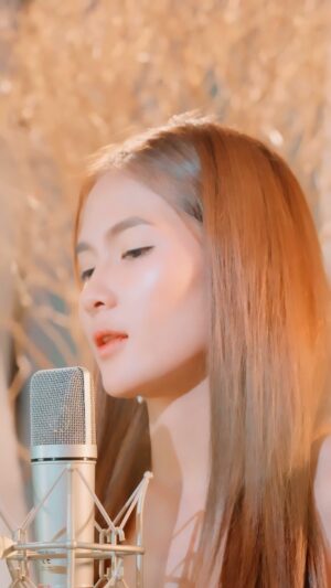 Shanice Margaretha Lie Instagram - throwing it back to 90s💙 we hope you enjoy the song! and for the extraordinary mimi @krisdayantilemos WE REALLY 💙 THE SONG!! Such a legend. 
With sooo much love, us!