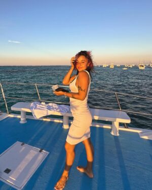 Shanie Blais Instagram - Floating in DR 🇩🇴